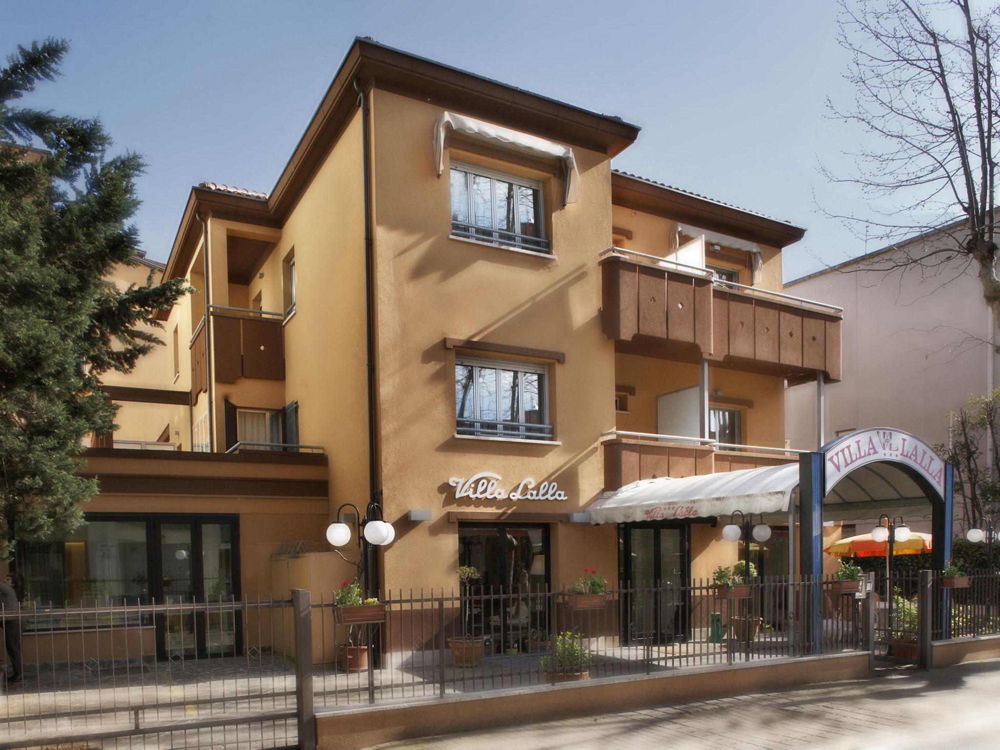 Hotel Villa Lalla Rimini Esterno foto
