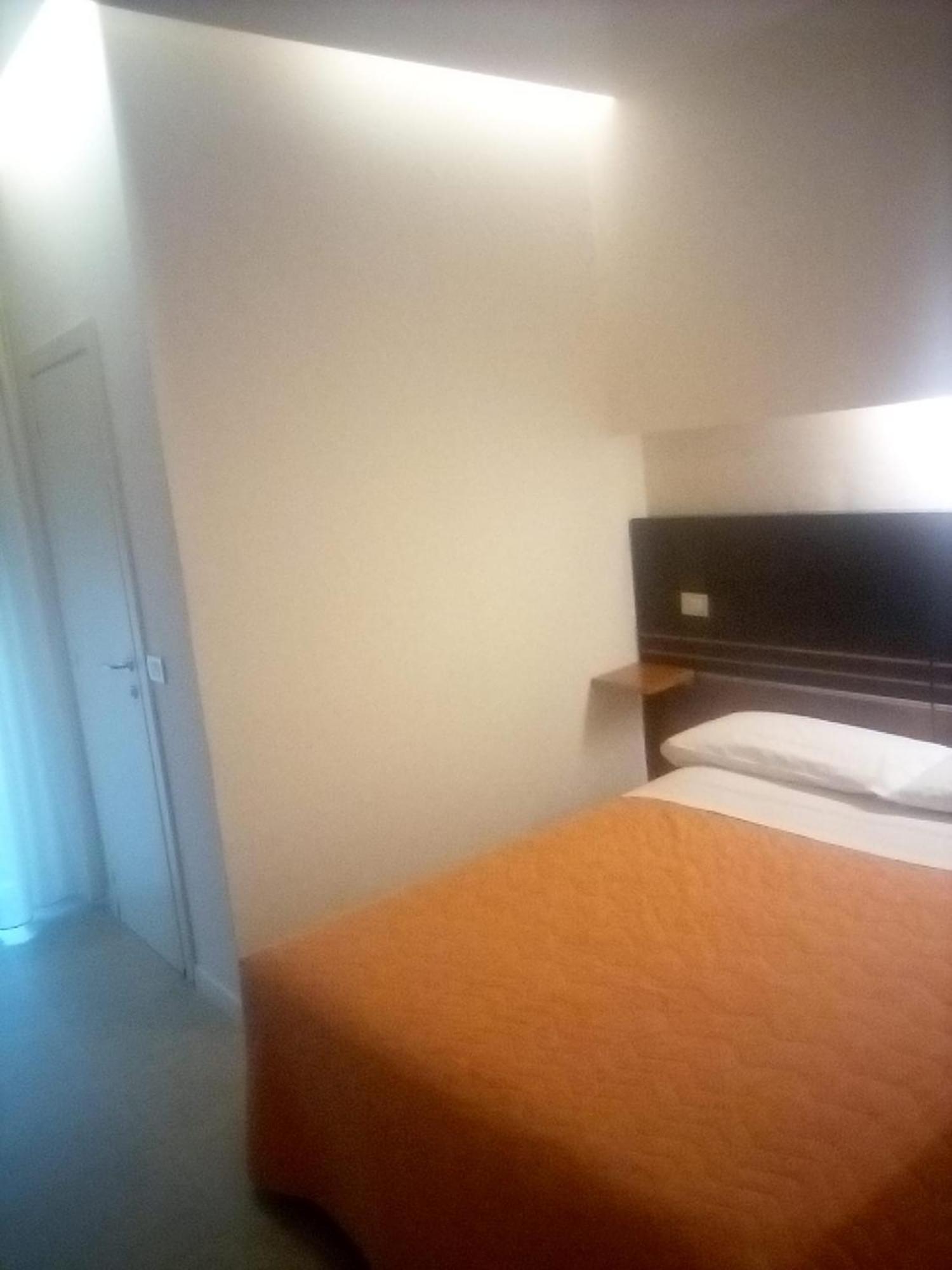 Hotel Villa Lalla Rimini Esterno foto