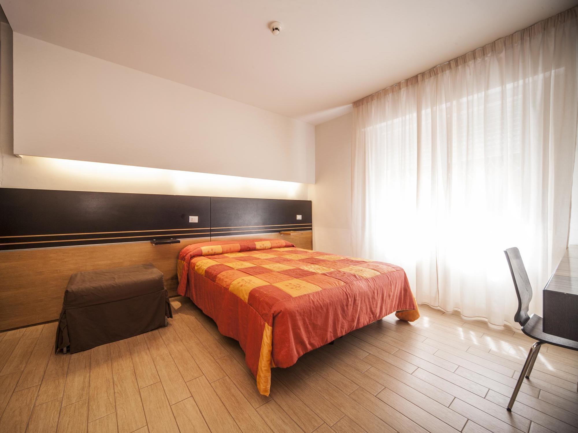 Hotel Villa Lalla Rimini Esterno foto