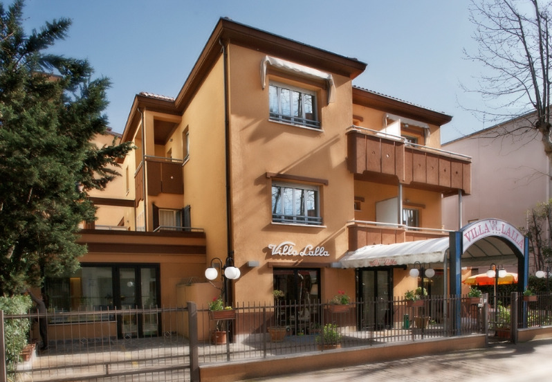 Hotel Villa Lalla Rimini Esterno foto
